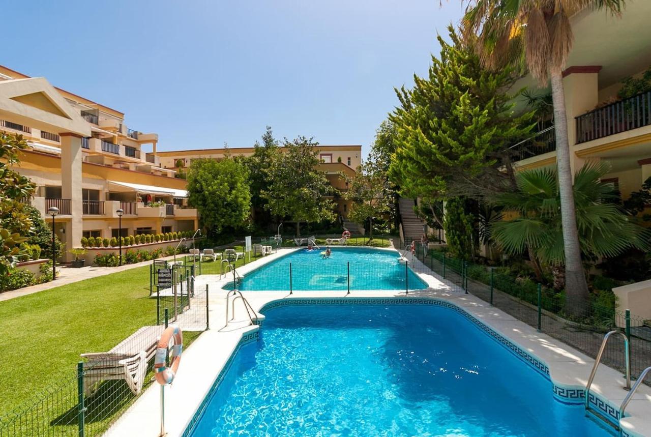 Oleholidays 226 Romana Playa Primera Linea De Mar Marbella Esterno foto